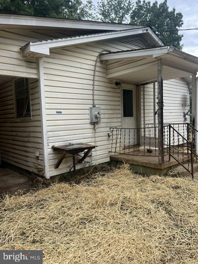 5504 Burr Hill Rd Property Photo 16
