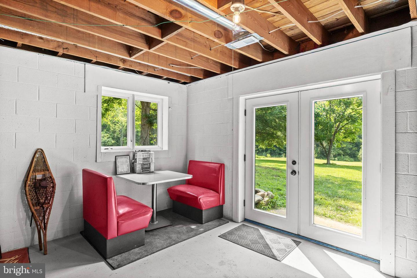 22144 Monrovia Rd Property Photo 45