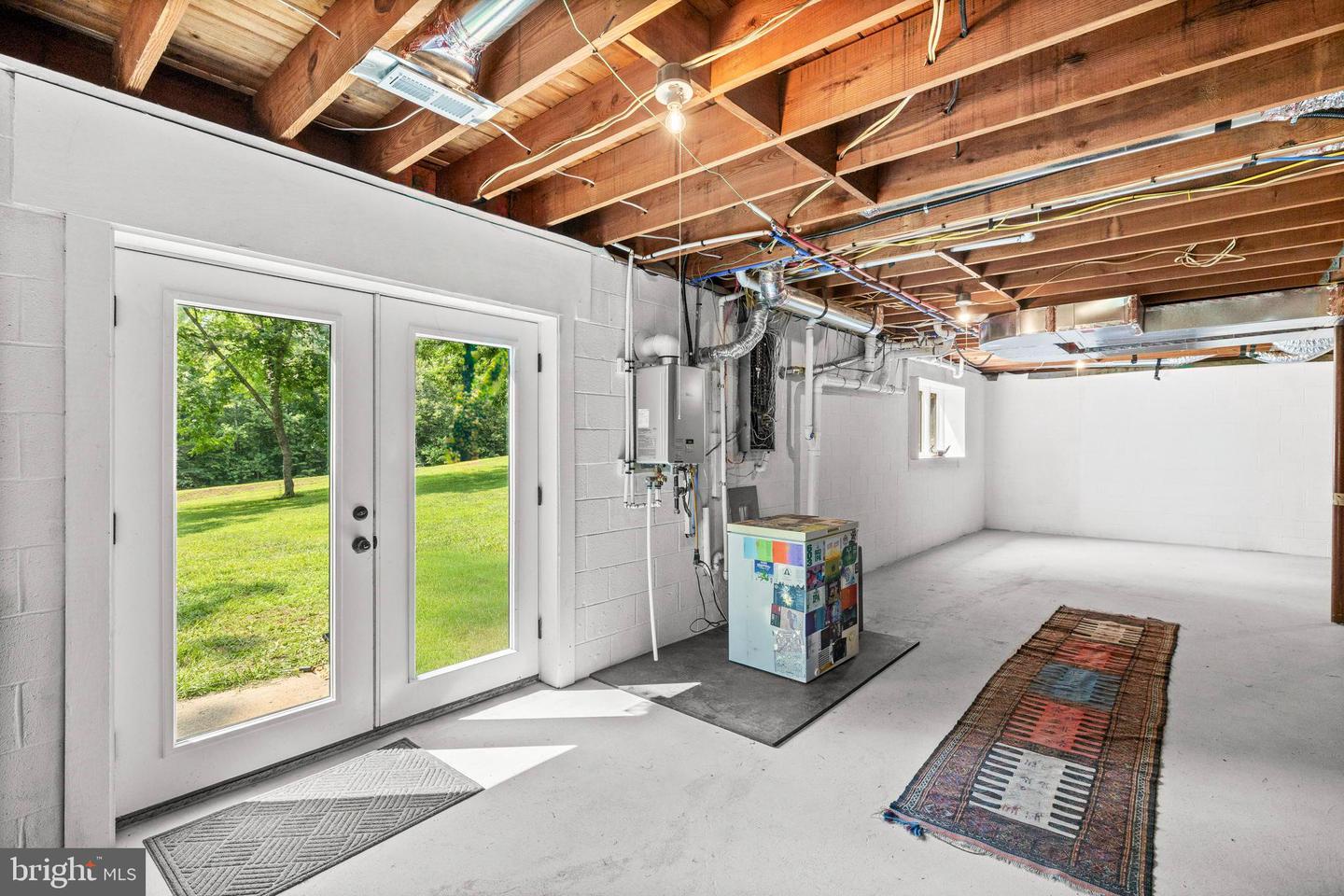 22144 Monrovia Rd Property Photo 48