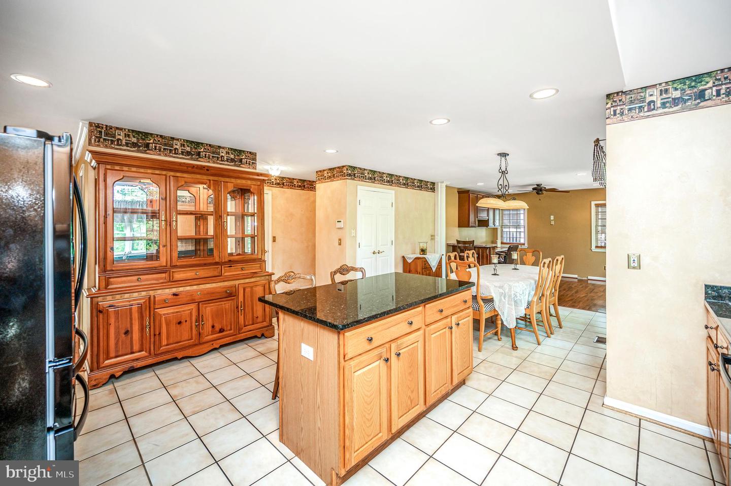 403 Gold Valley Rd Property Photo 27