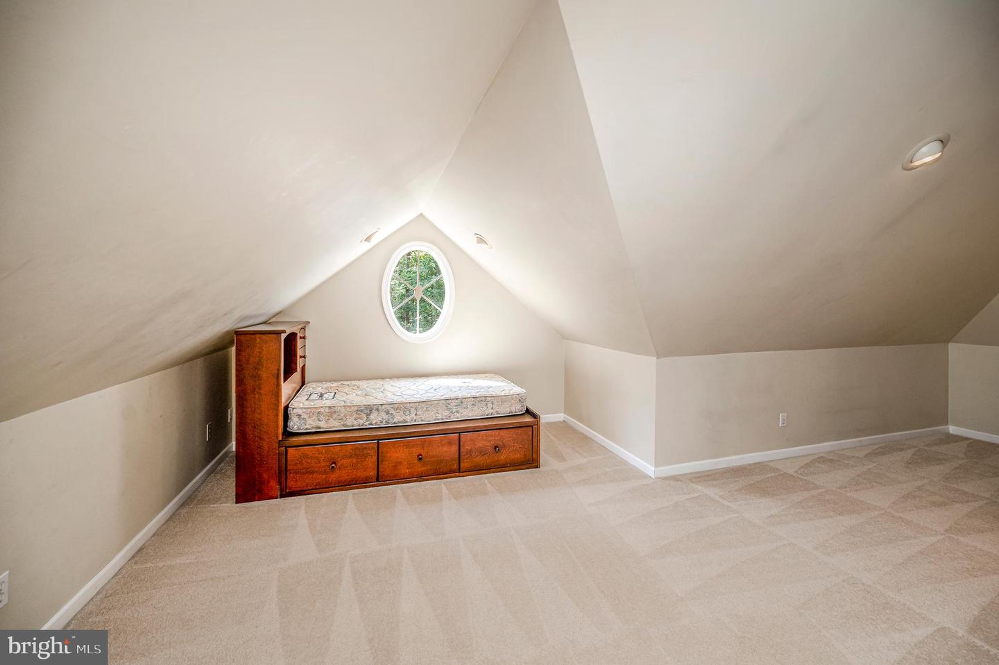 403 Gold Valley Rd Property Photo 52