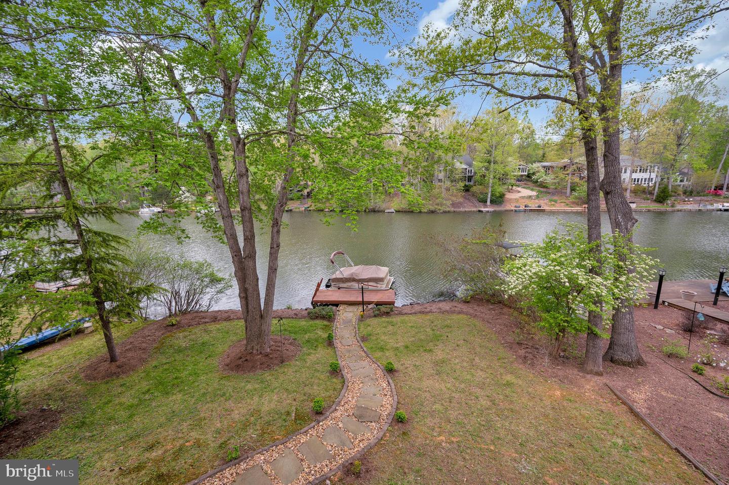 141 Larkspur Ln Property Photo 62