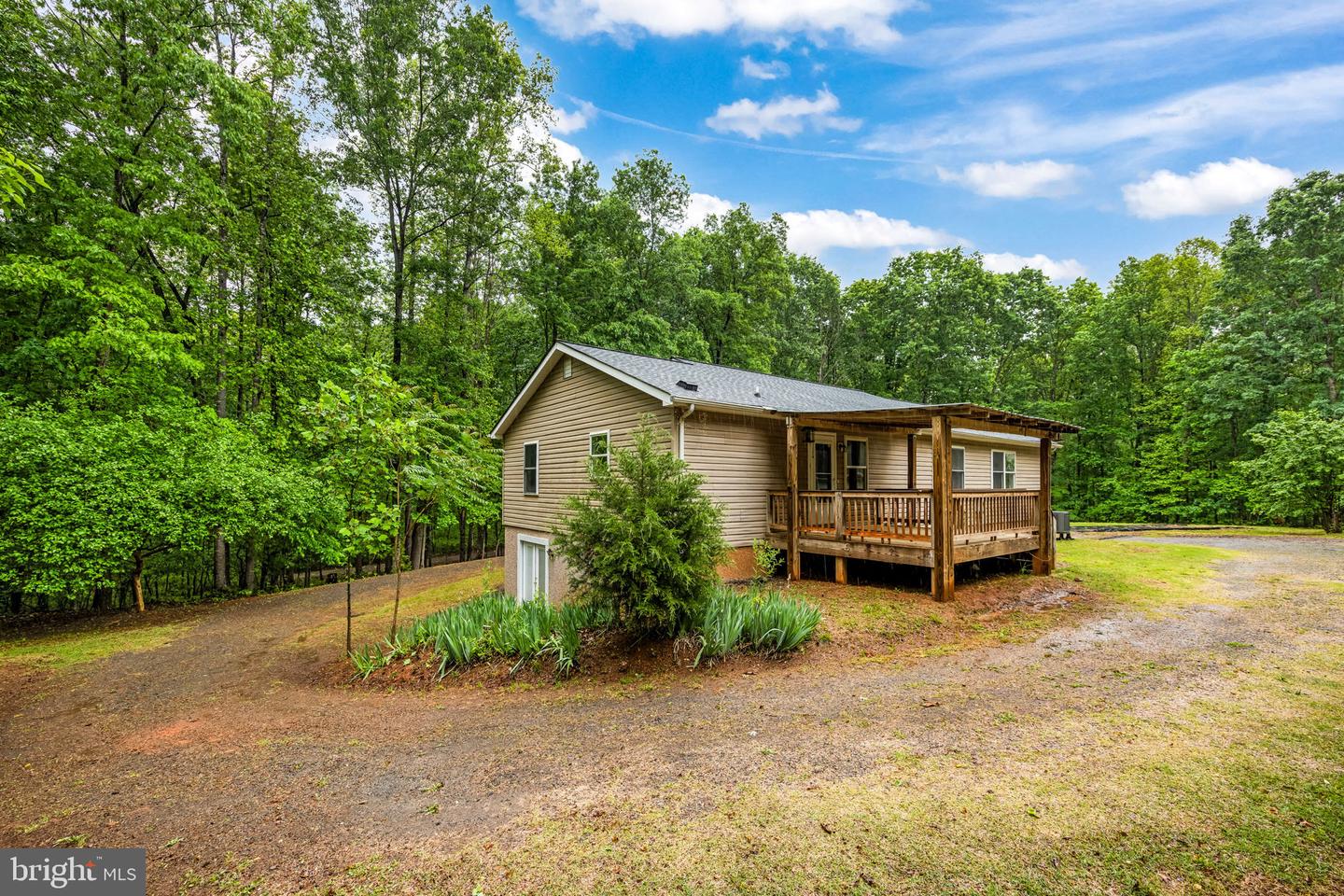 28494 Constitution Hwy Property Photo 31