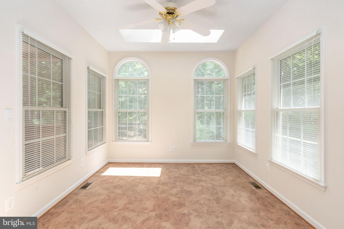 32236 Deep Meadow Ln Property Photo 41