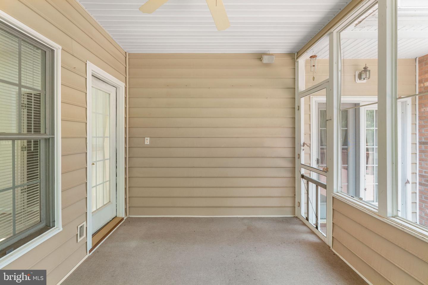32236 Deep Meadow Ln Property Photo 42