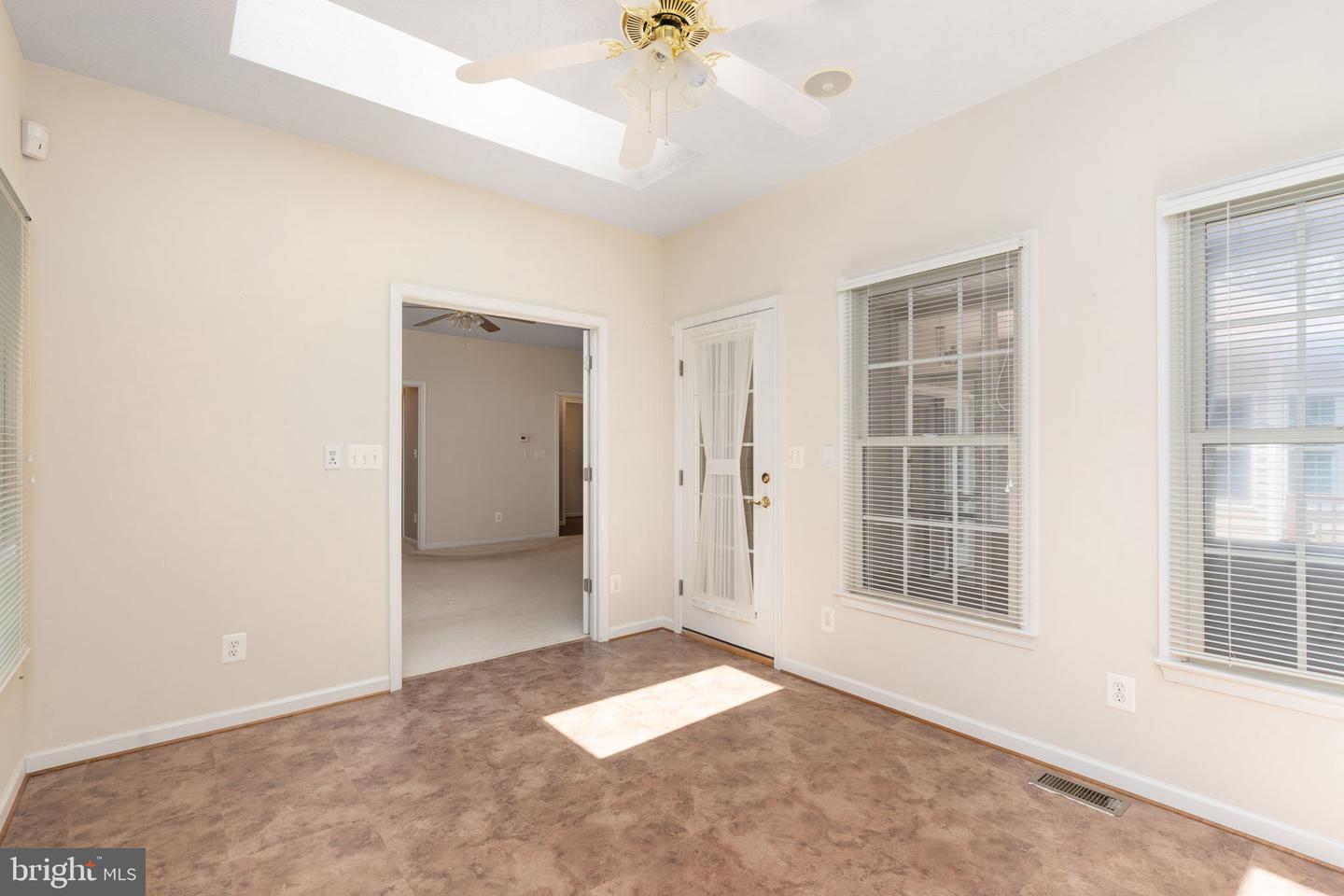 32236 Deep Meadow Ln Property Photo 43