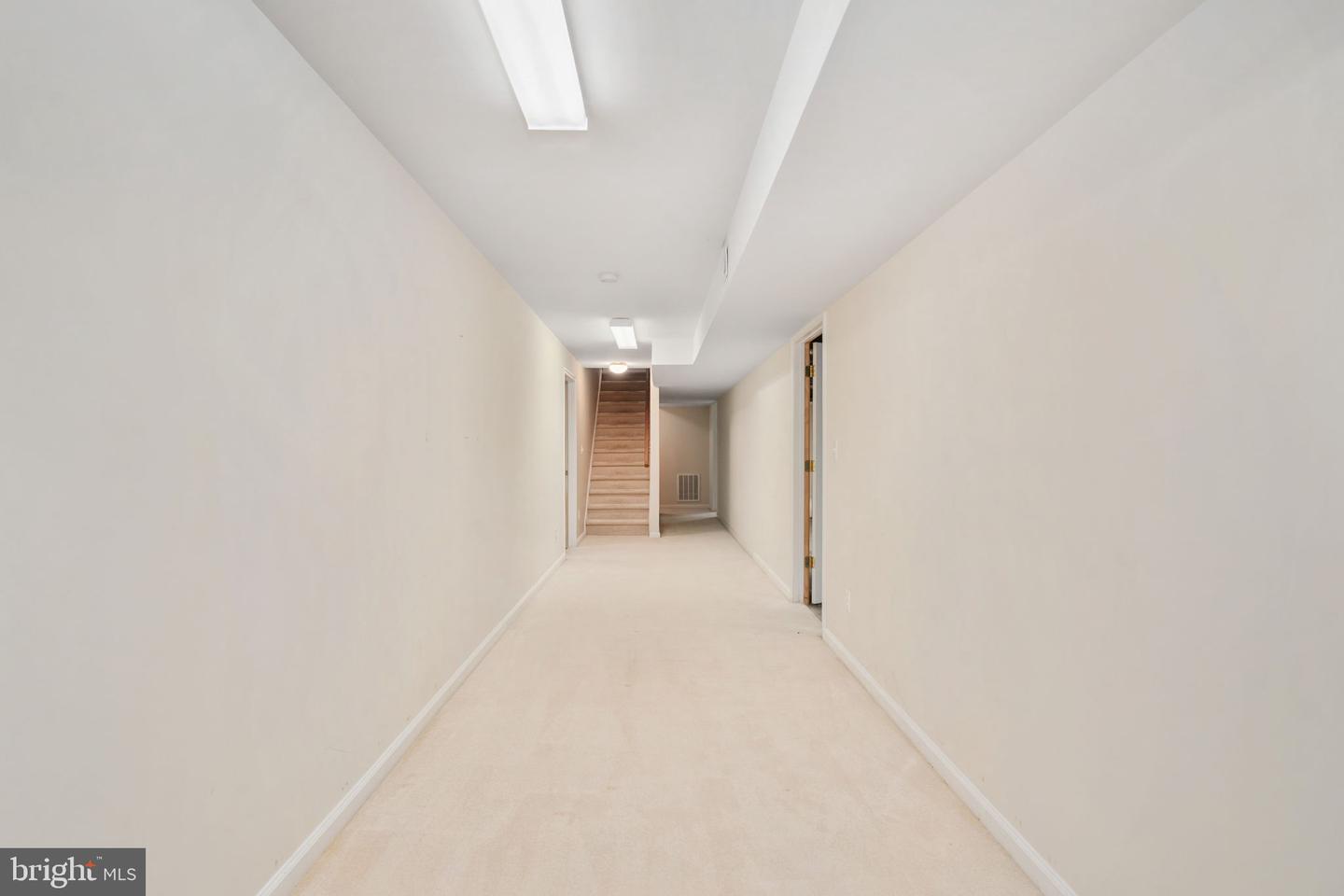 32236 Deep Meadow Ln Property Photo 45