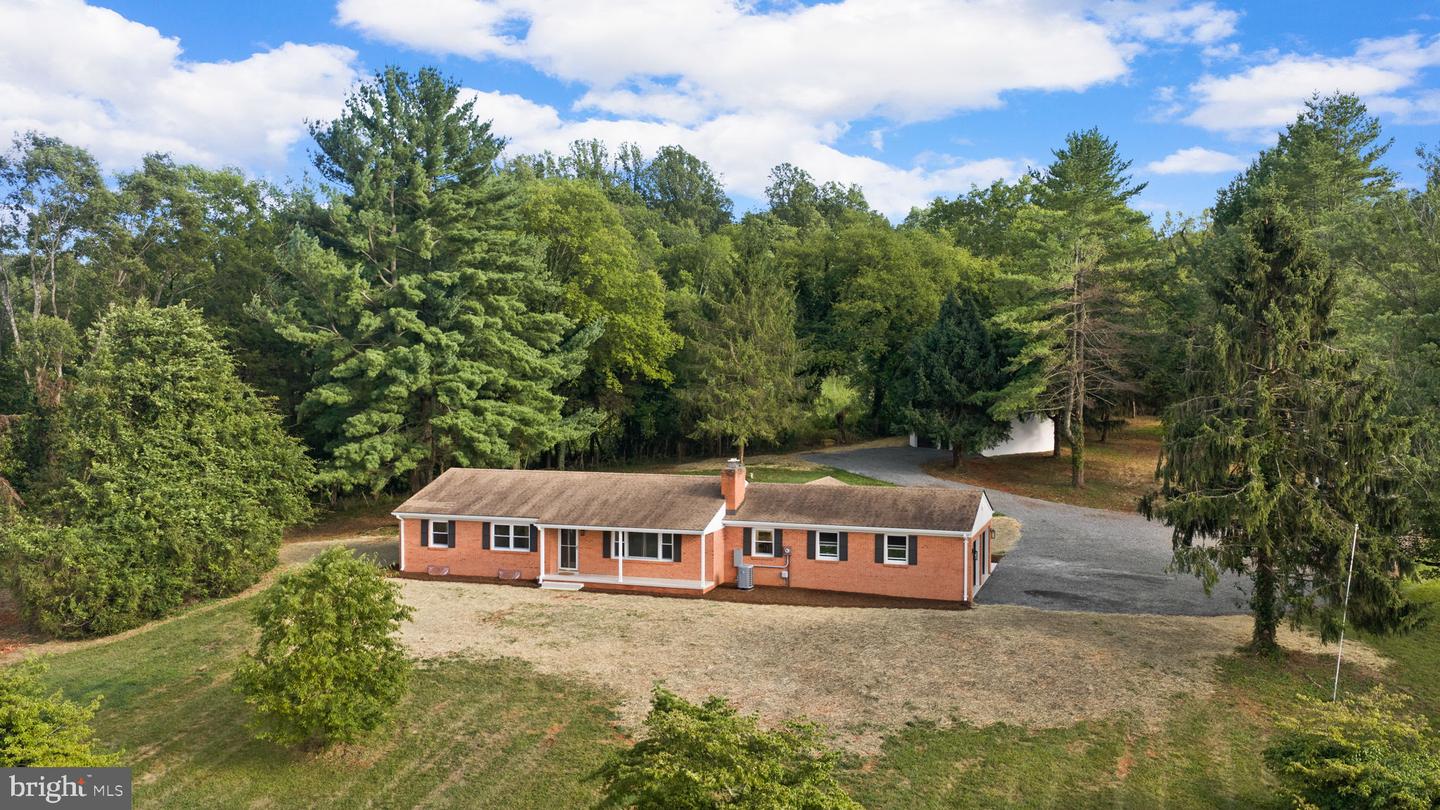 9271 Little Skyline Dr Property Photo 1