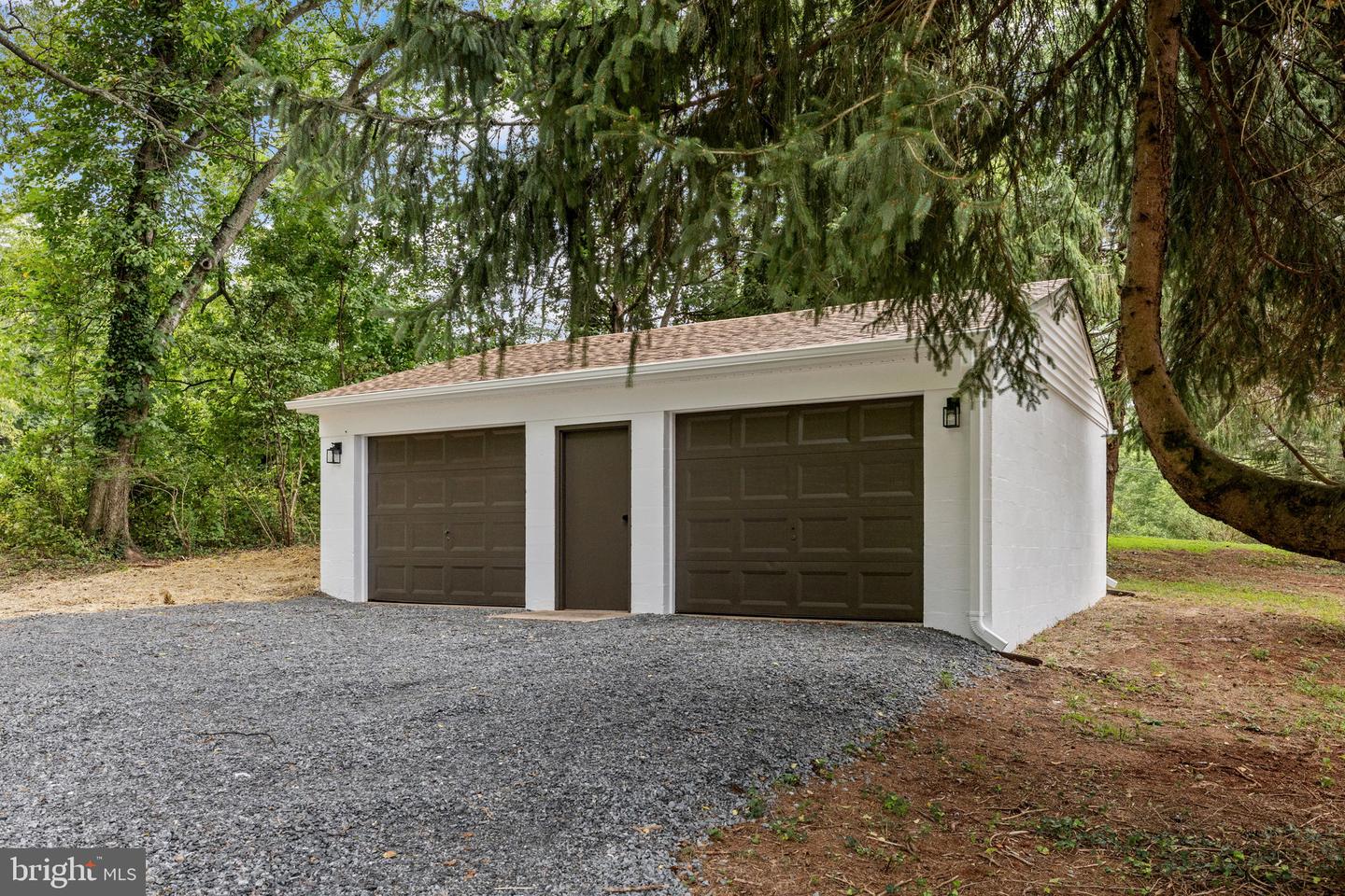 9271 Little Skyline Dr Property Photo 6