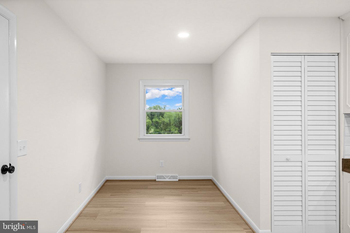 9271 Little Skyline Dr Property Photo 16