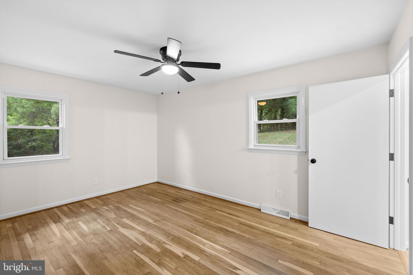 9271 Little Skyline Dr Property Photo 23