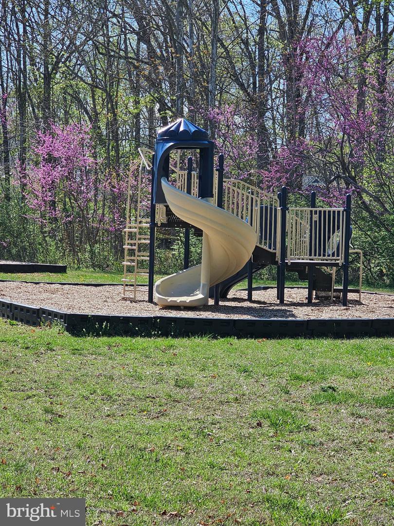 718 Lakeview Pkwy Property Photo 58