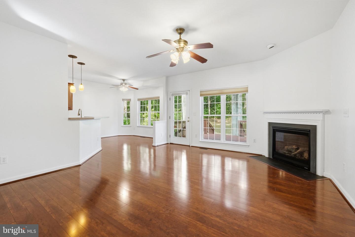 109 Butler Cir Property Photo 3
