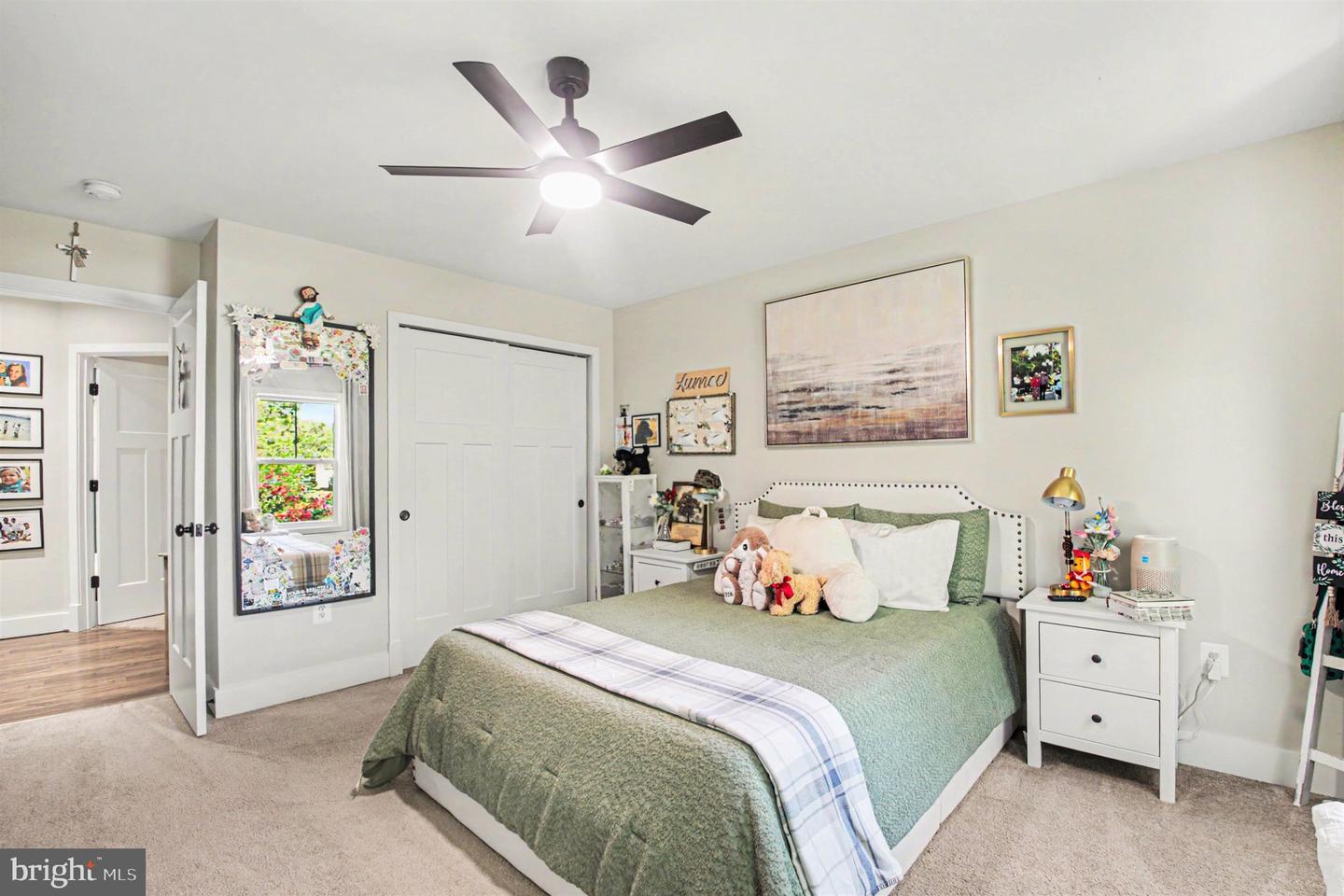 2425 Edgewood Dr Property Photo 30