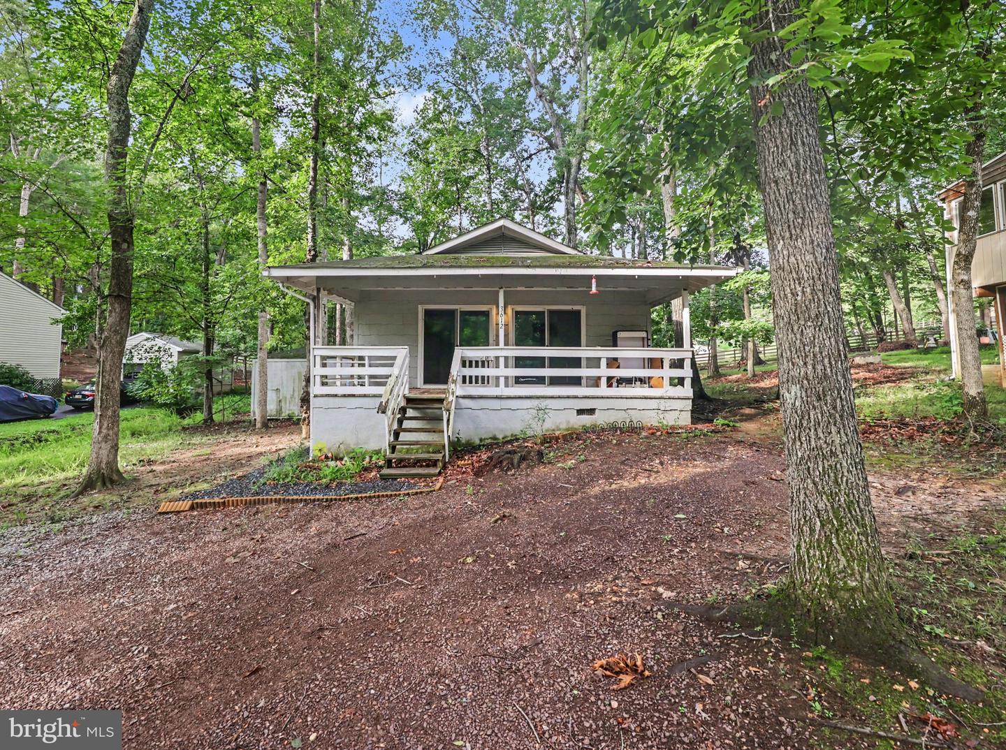 3612 Lakeview Pkwy Property Photo 2