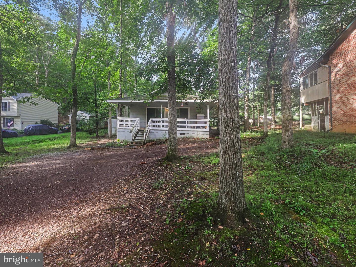 3612 Lakeview Pkwy Property Photo 3
