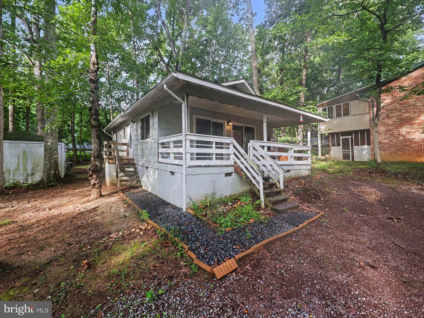 3612 Lakeview Pkwy Property Photo 4
