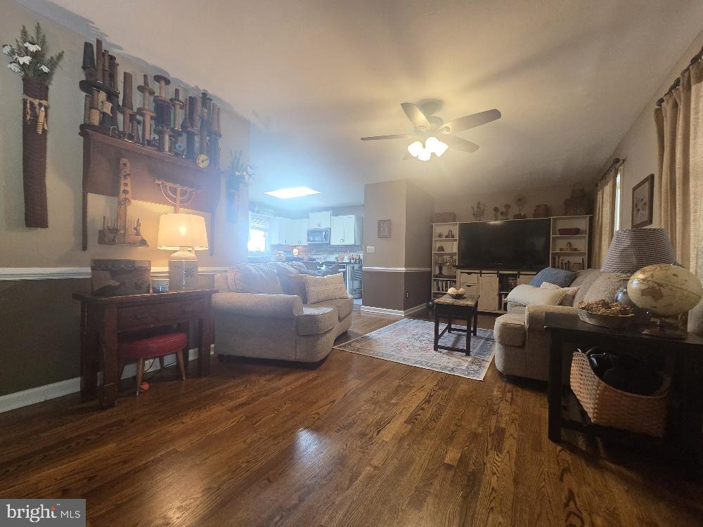 3201 Lakeview Pkwy Property Photo 6