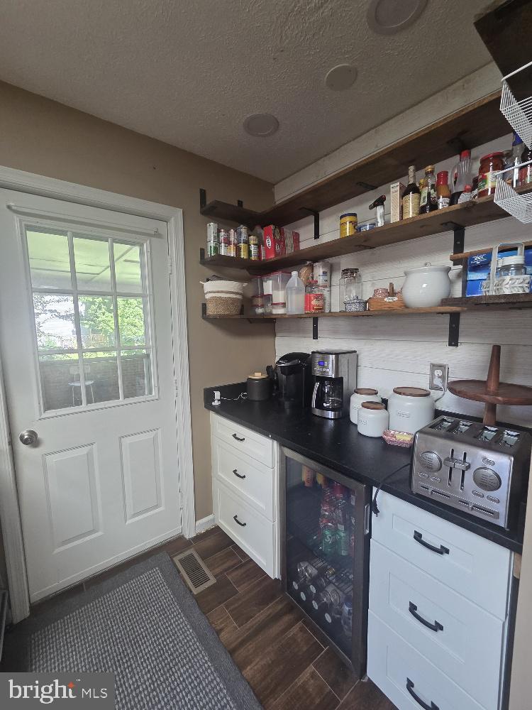 3201 Lakeview Pkwy Property Photo 11