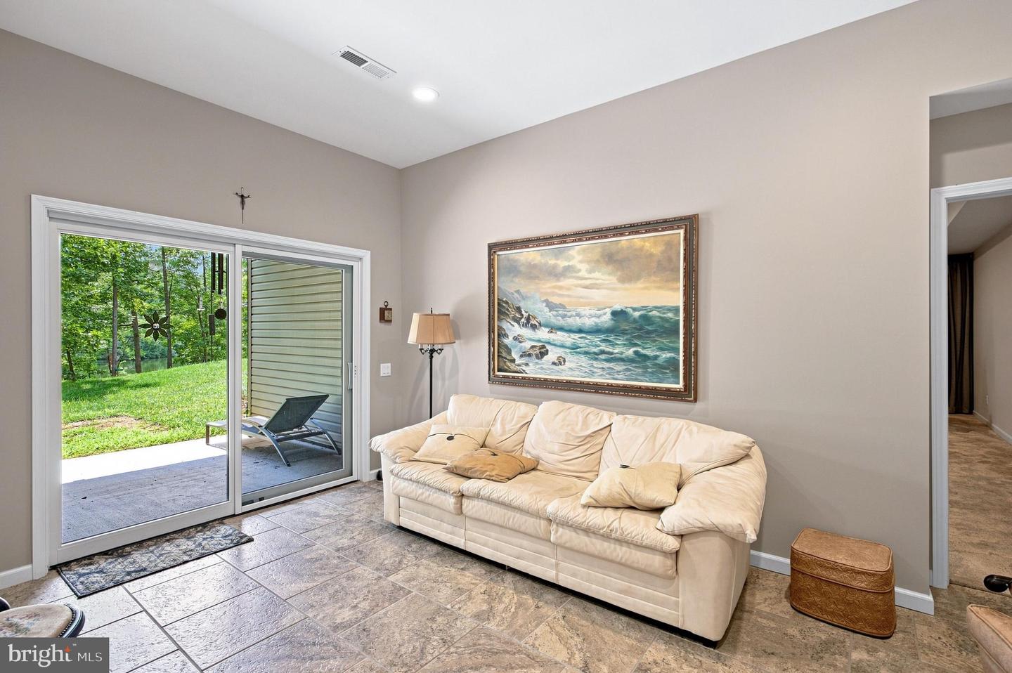 20492 Shore Dr Property Photo 40