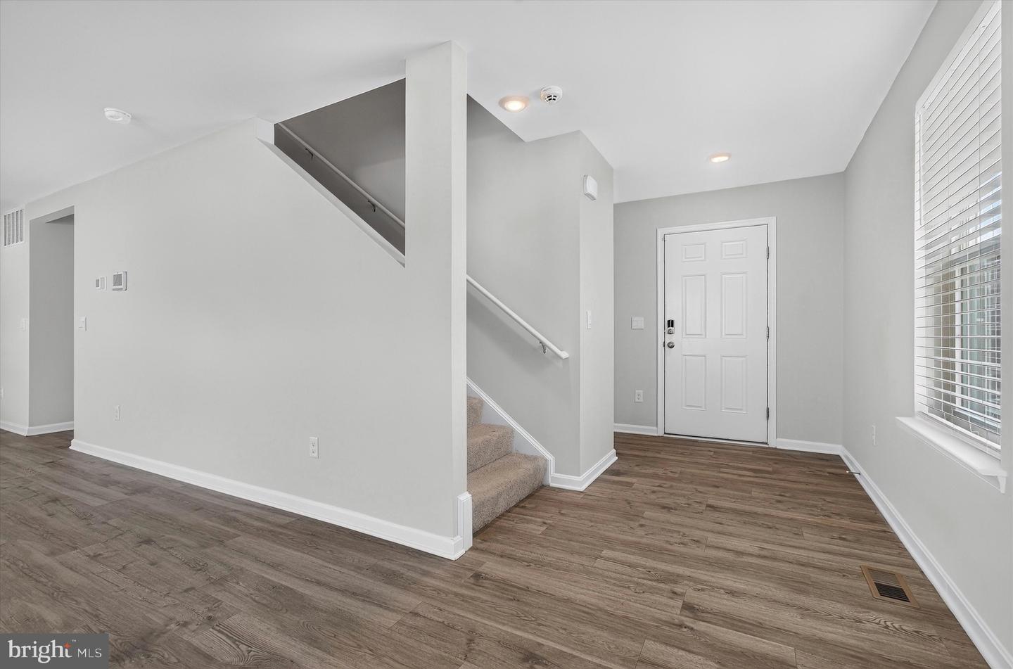 3155 White Tail Dr Property Photo 6