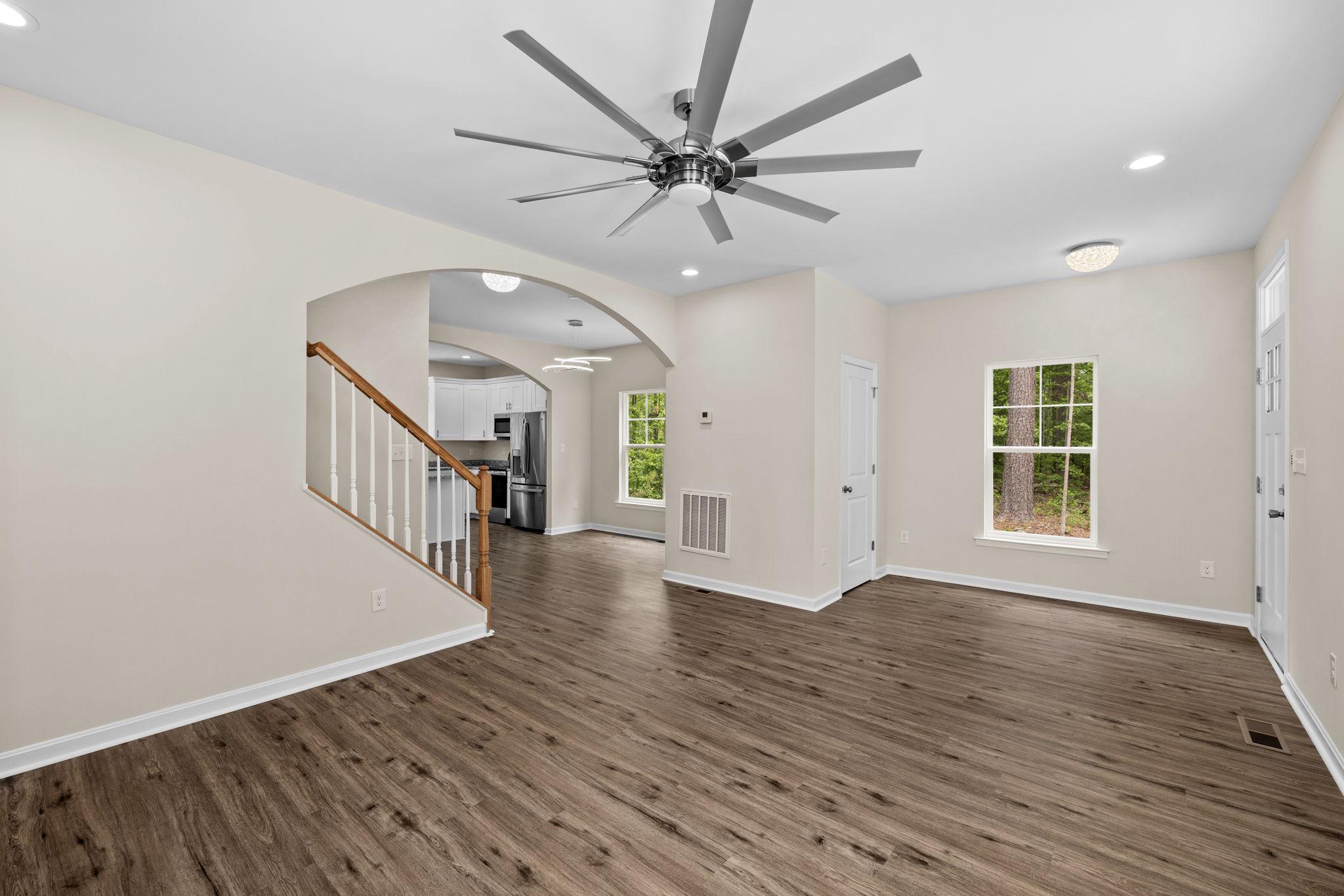 122 Tall Pines Ave Property Photo 8