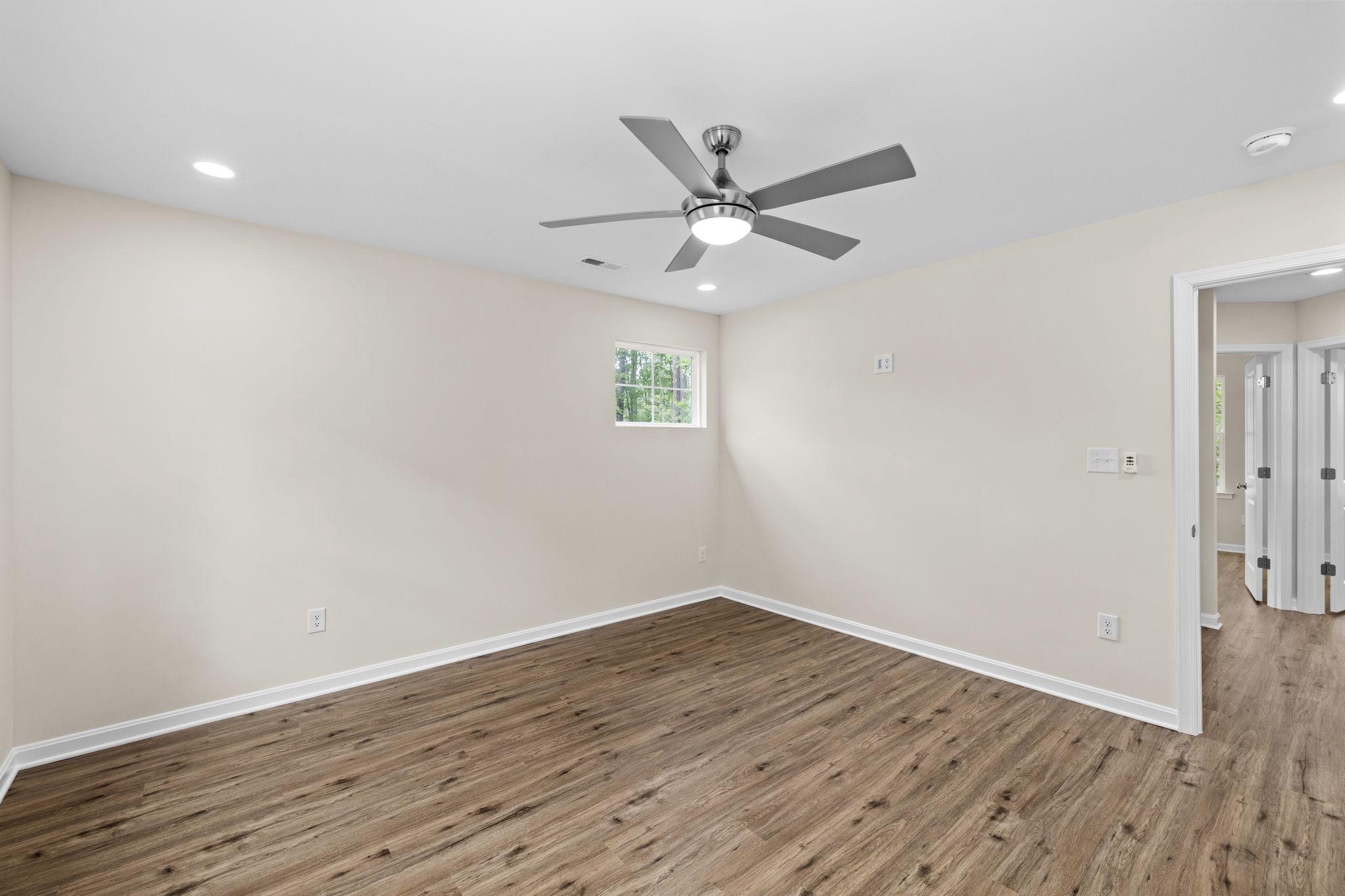 122 Tall Pines Ave Property Photo 29