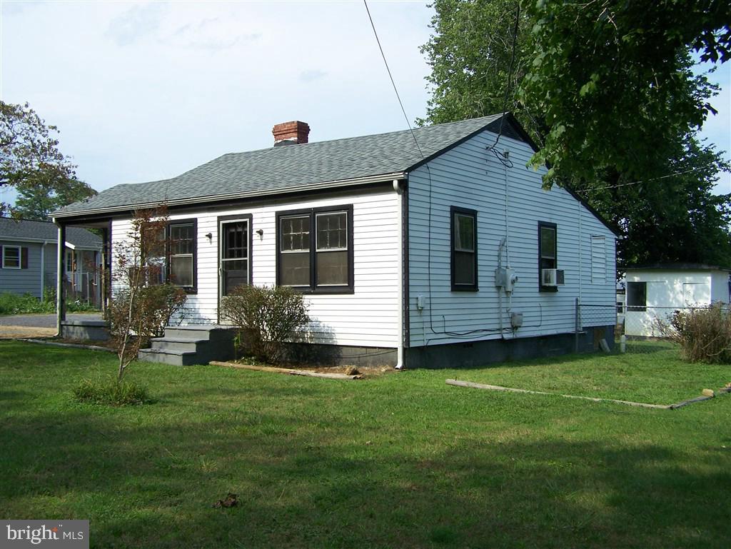 18235 Lahore Rd Property Photo 1