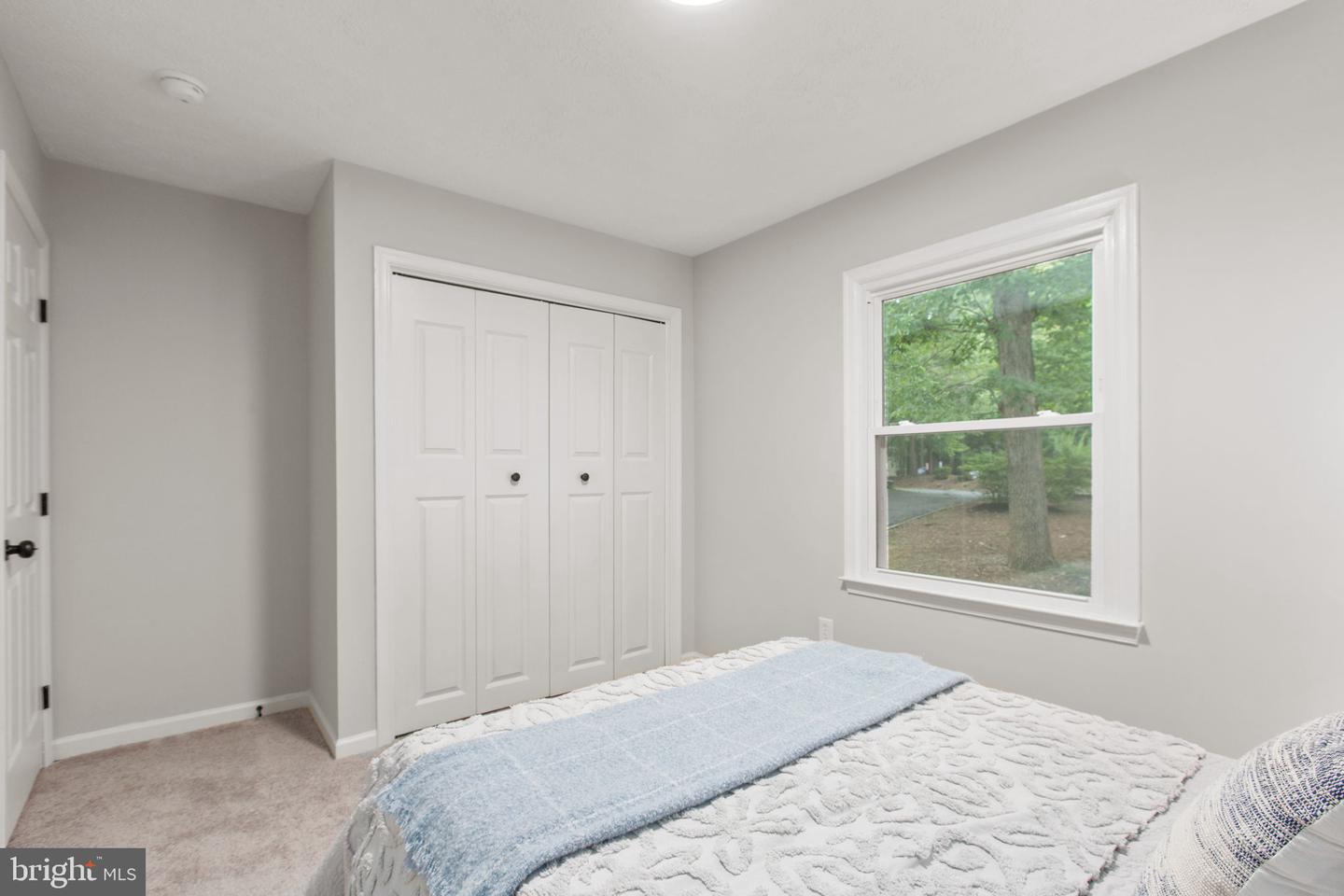 121 Eagle Ct Property Photo 22