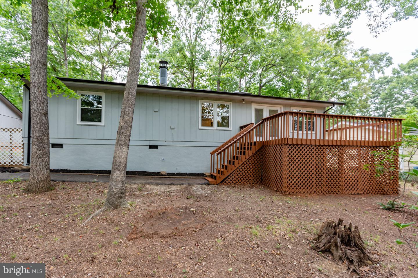121 Eagle Ct Property Photo 34