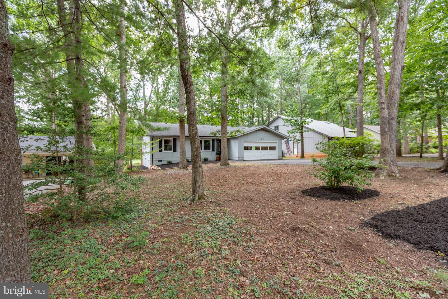 121 Eagle Ct Property Photo 40