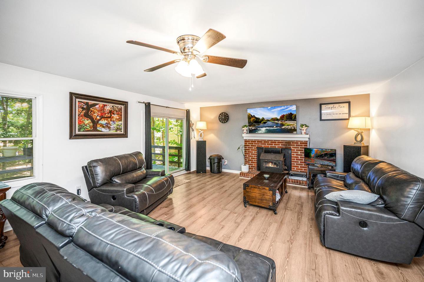 143 Jefferson Ave Property Photo 10