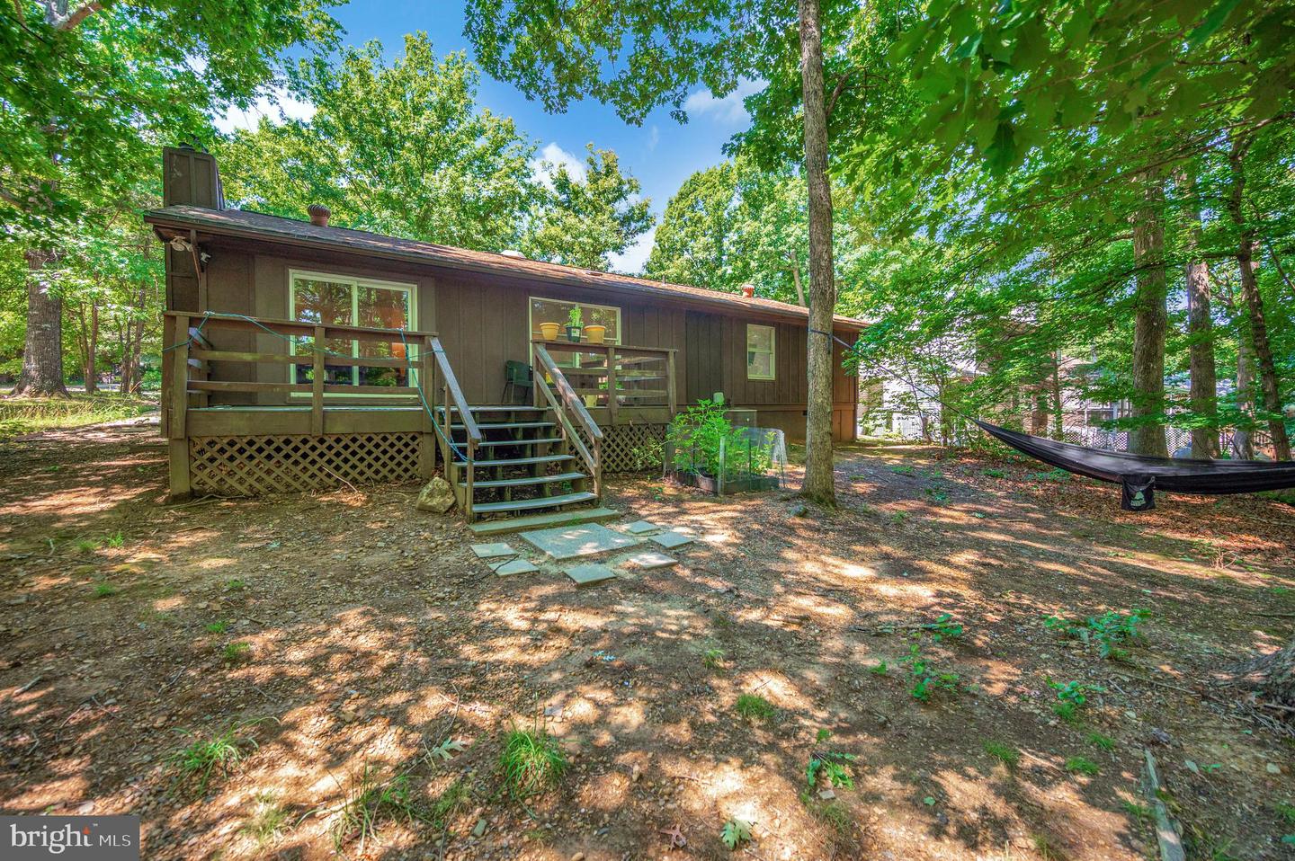 143 Jefferson Ave Property Photo 34