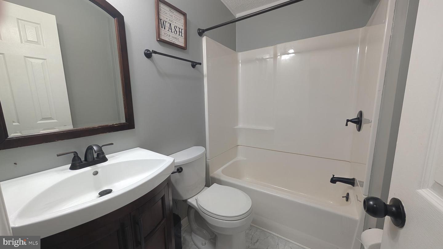 8167 Everona Rd Property Photo 18