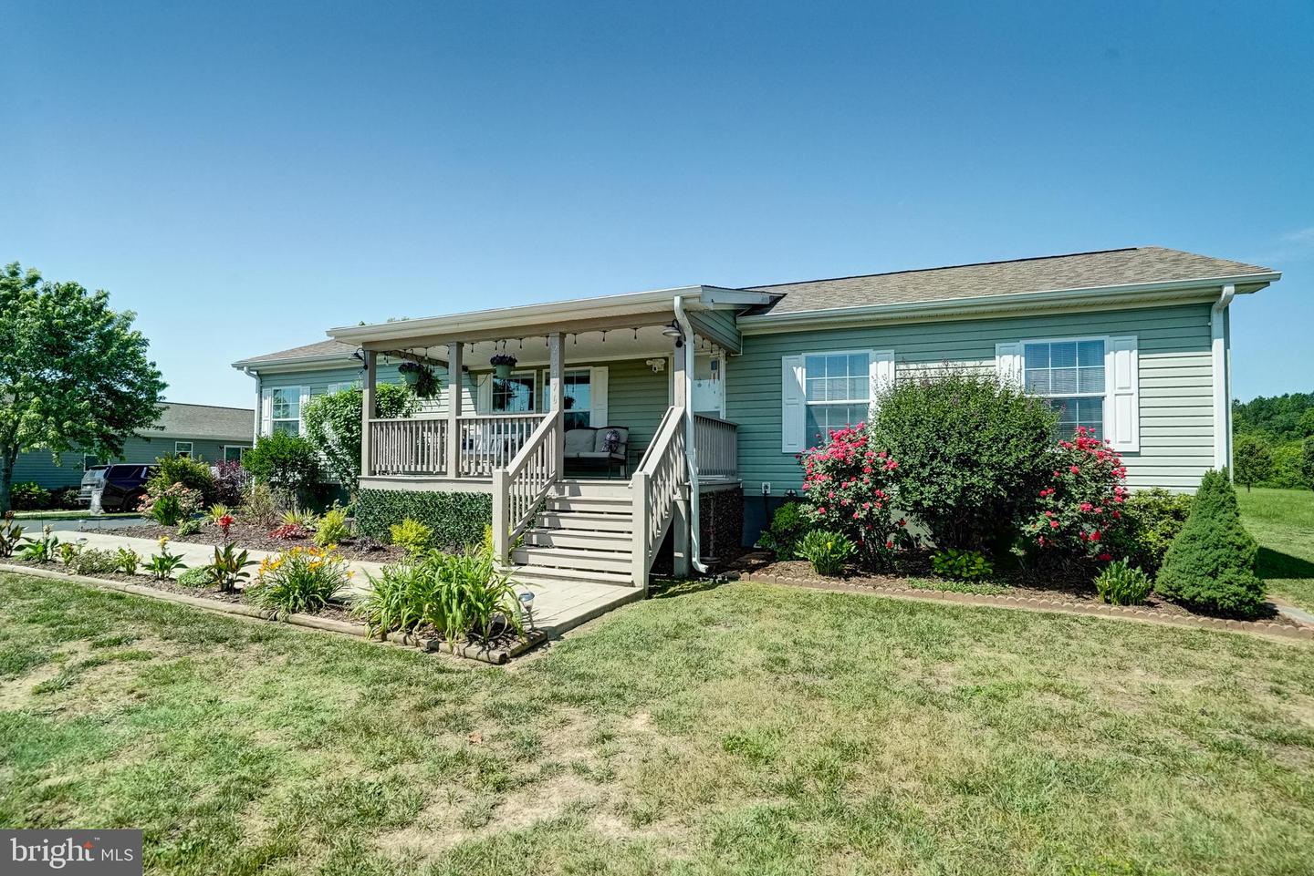 26476 Pennfields Dr Property Photo 2