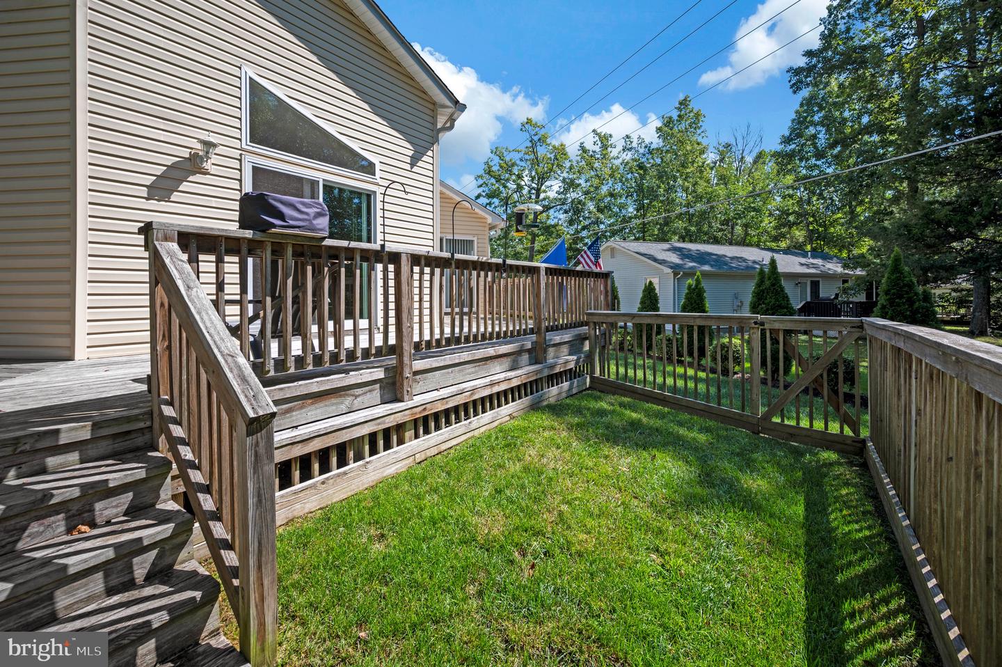 405 Constitution Blvd Property Photo 31