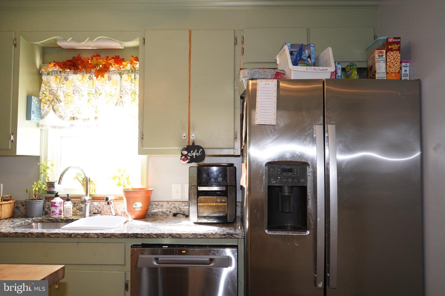 255 Montevista Ave Property Photo 10