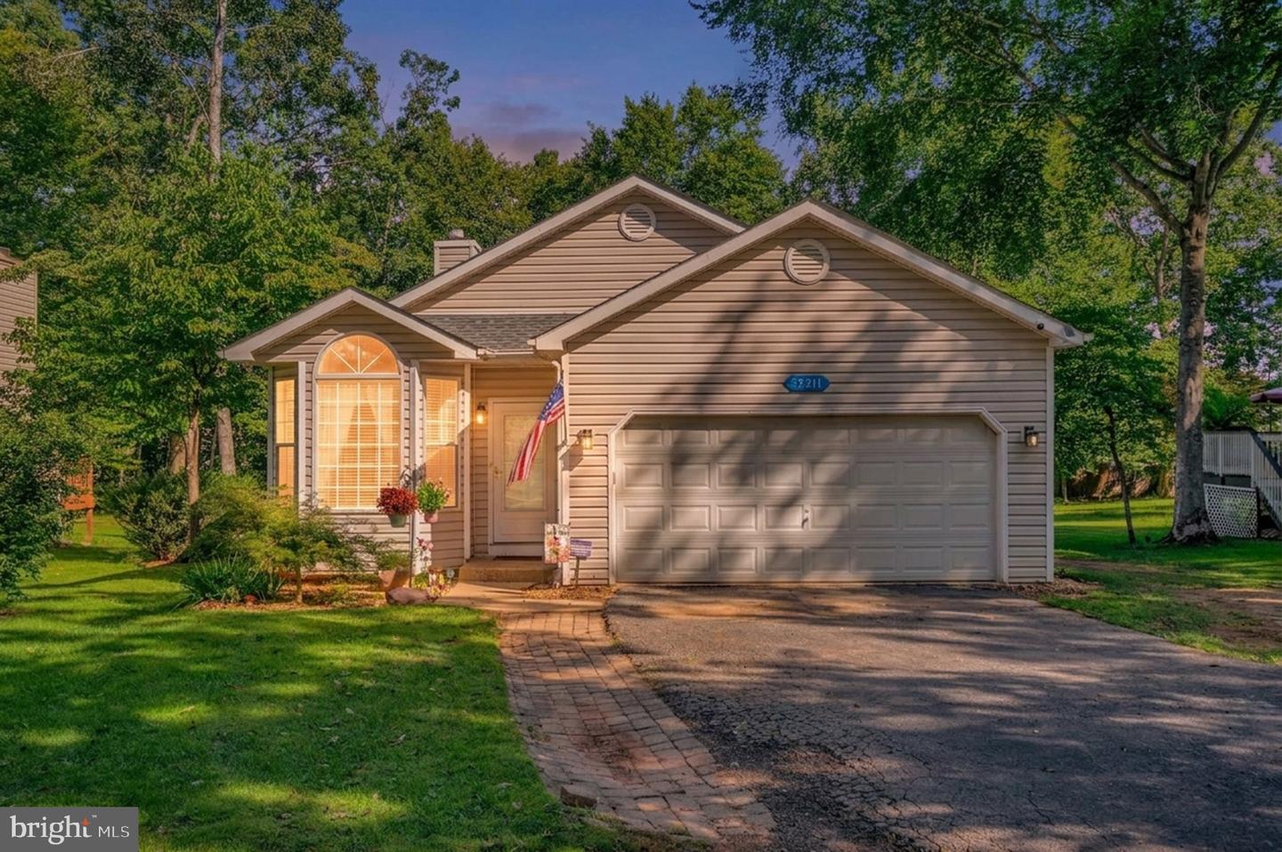 35311 WILDERNESS SHORES WAY Property Photo 1