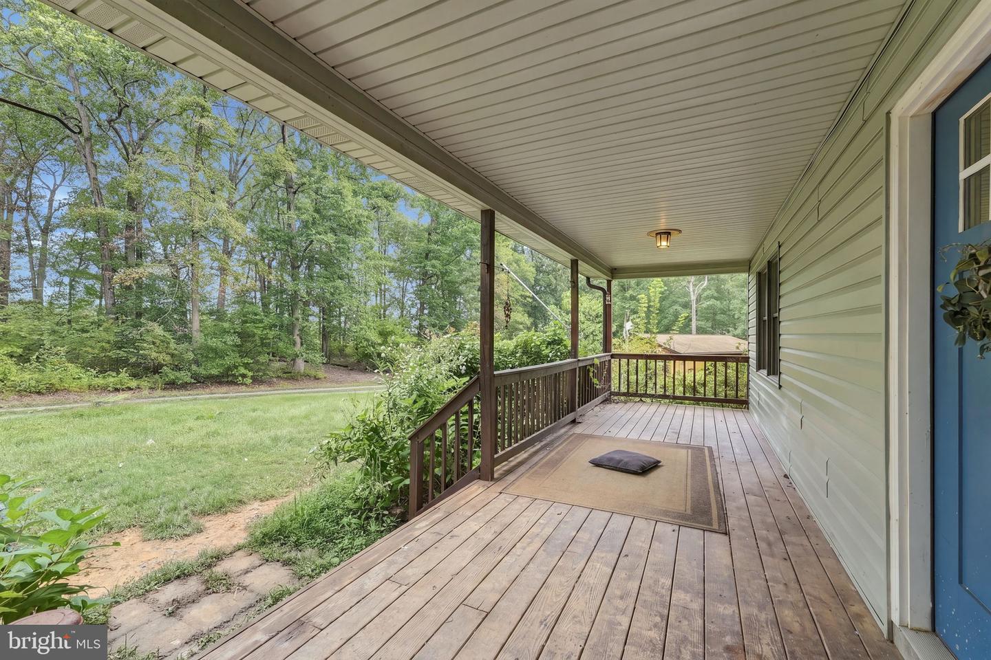 5273 True Blue Rd Property Photo 2