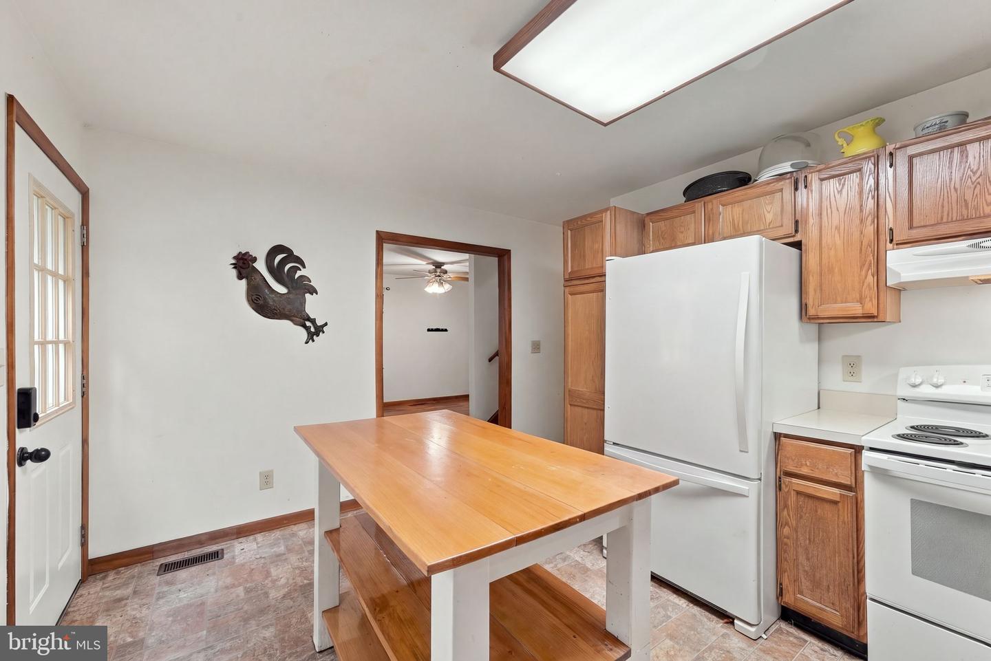 5273 True Blue Rd Property Photo 13