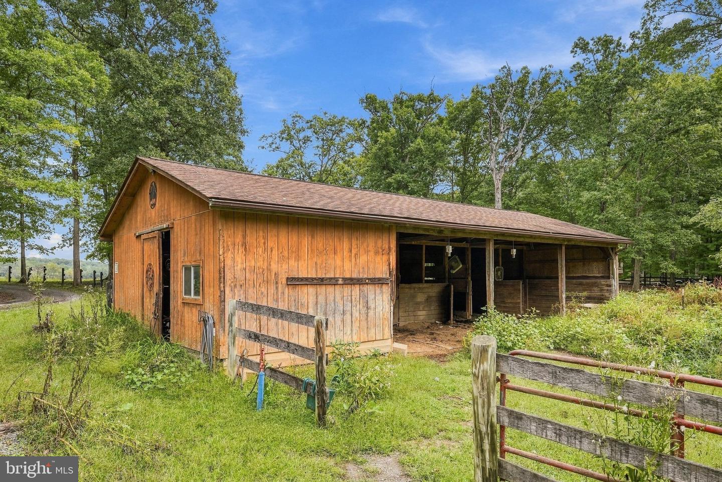 5273 True Blue Rd Property Photo 27
