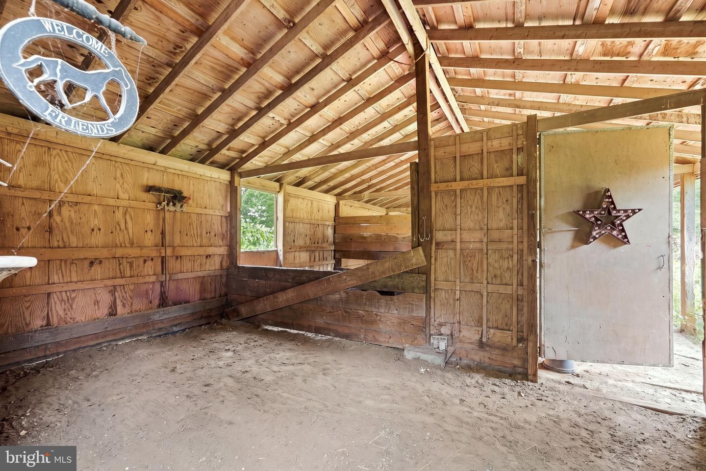 5273 True Blue Rd Property Photo 28