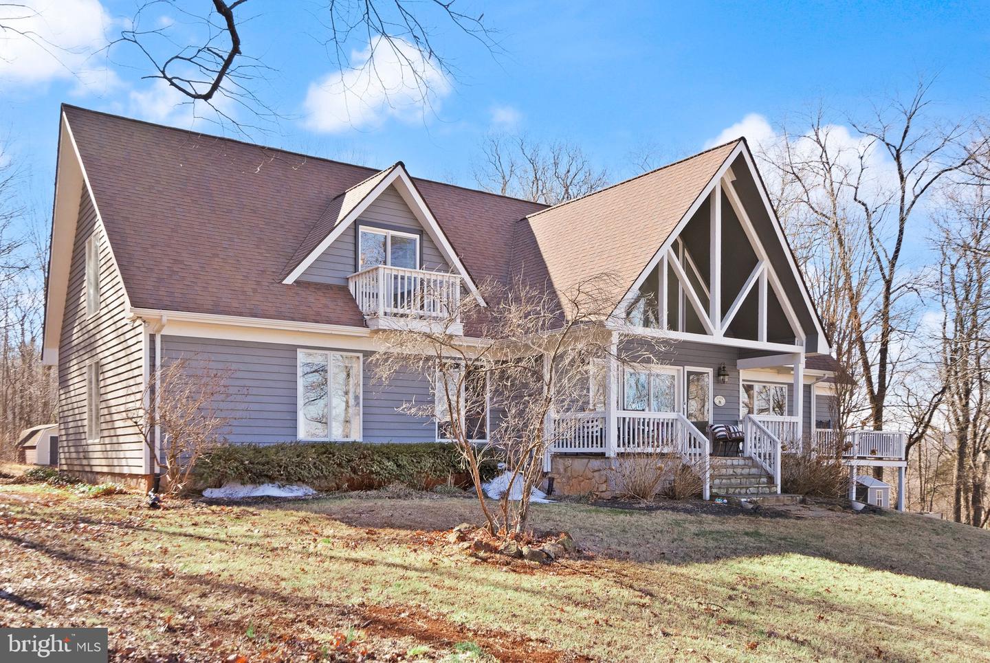 8089 Moormont Rd Property Photo 10