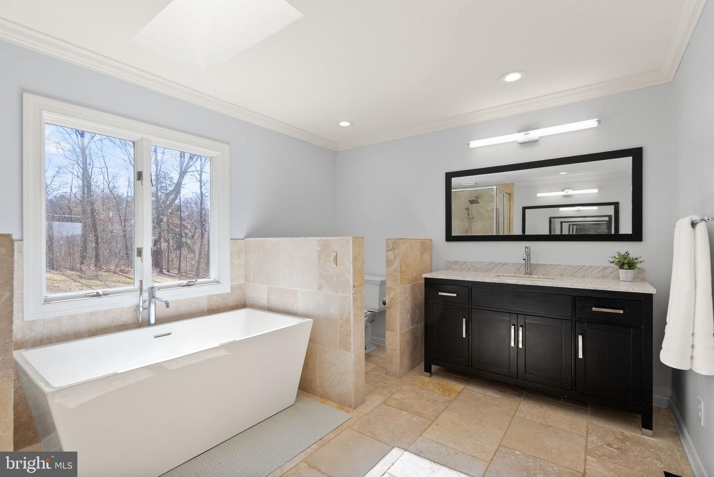 8089 Moormont Rd Property Photo 35