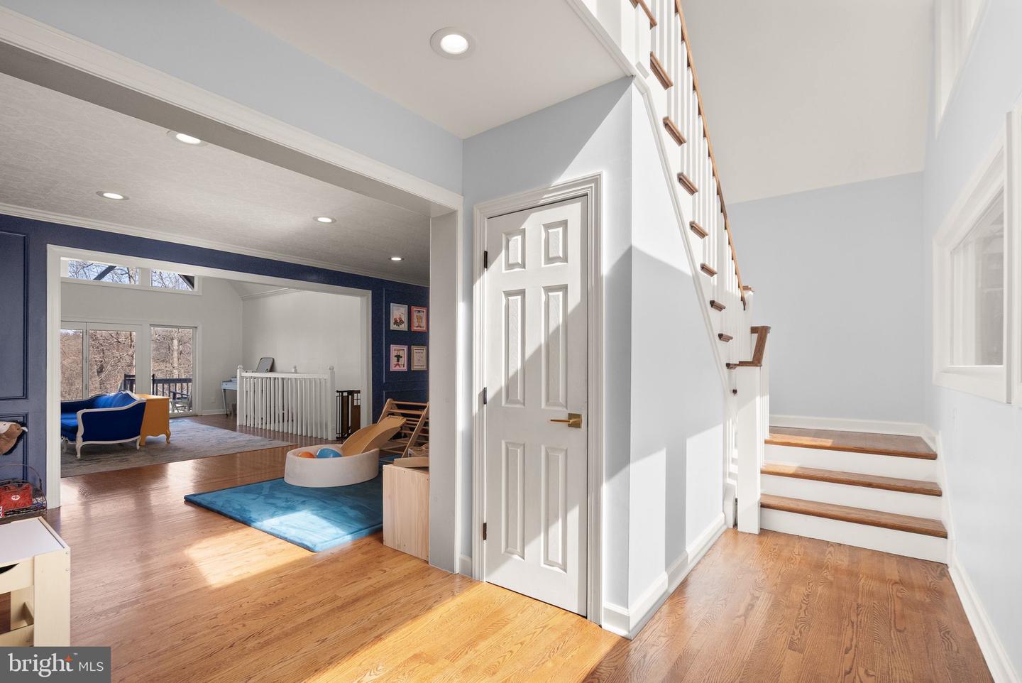 8089 Moormont Rd Property Photo 39