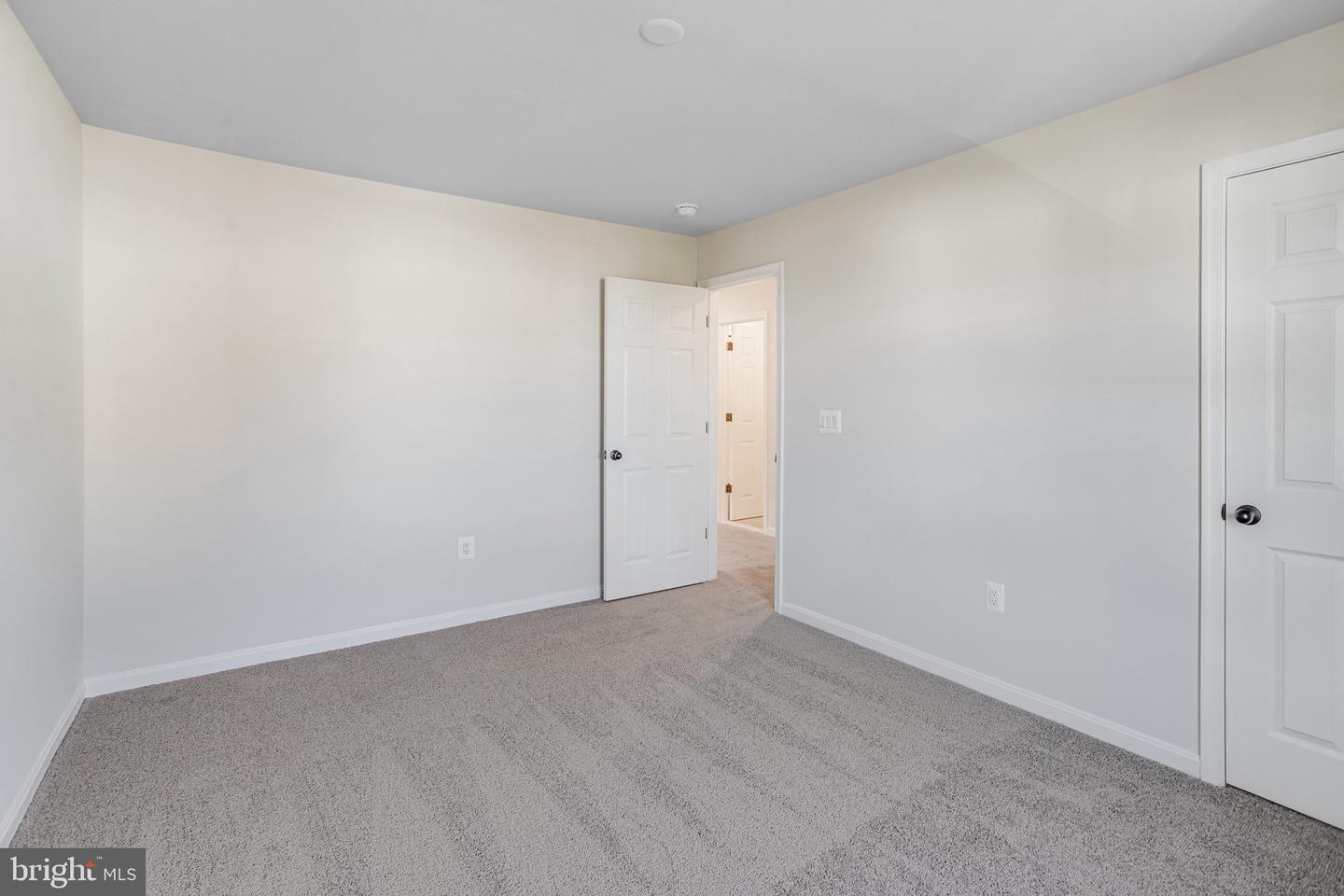 2812 White Tail Dr Property Photo 35