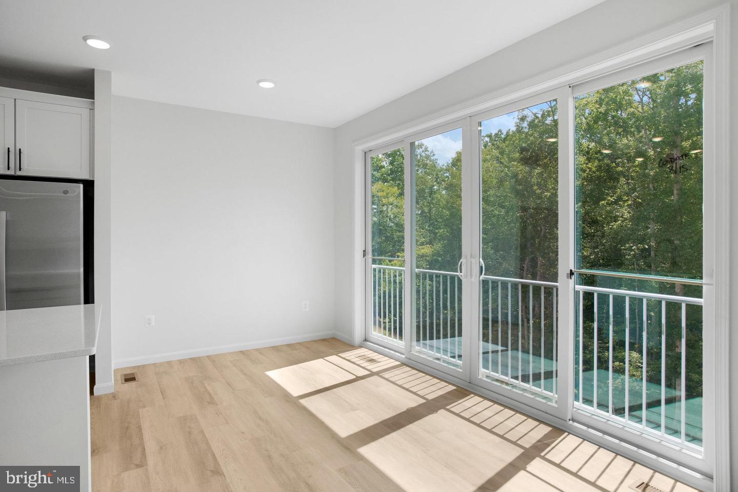 35598 Pine Needle Ln Property Photo 8