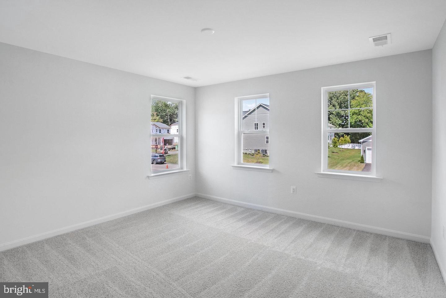 35598 Pine Needle Ln Property Photo 14