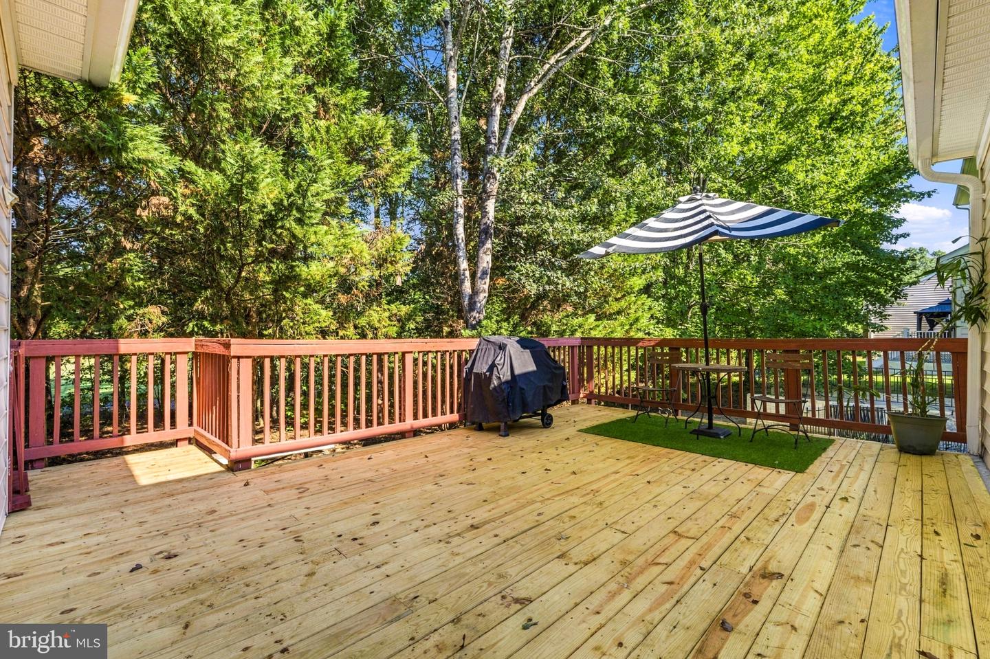 35227 Balmoral Dr Property Photo 29