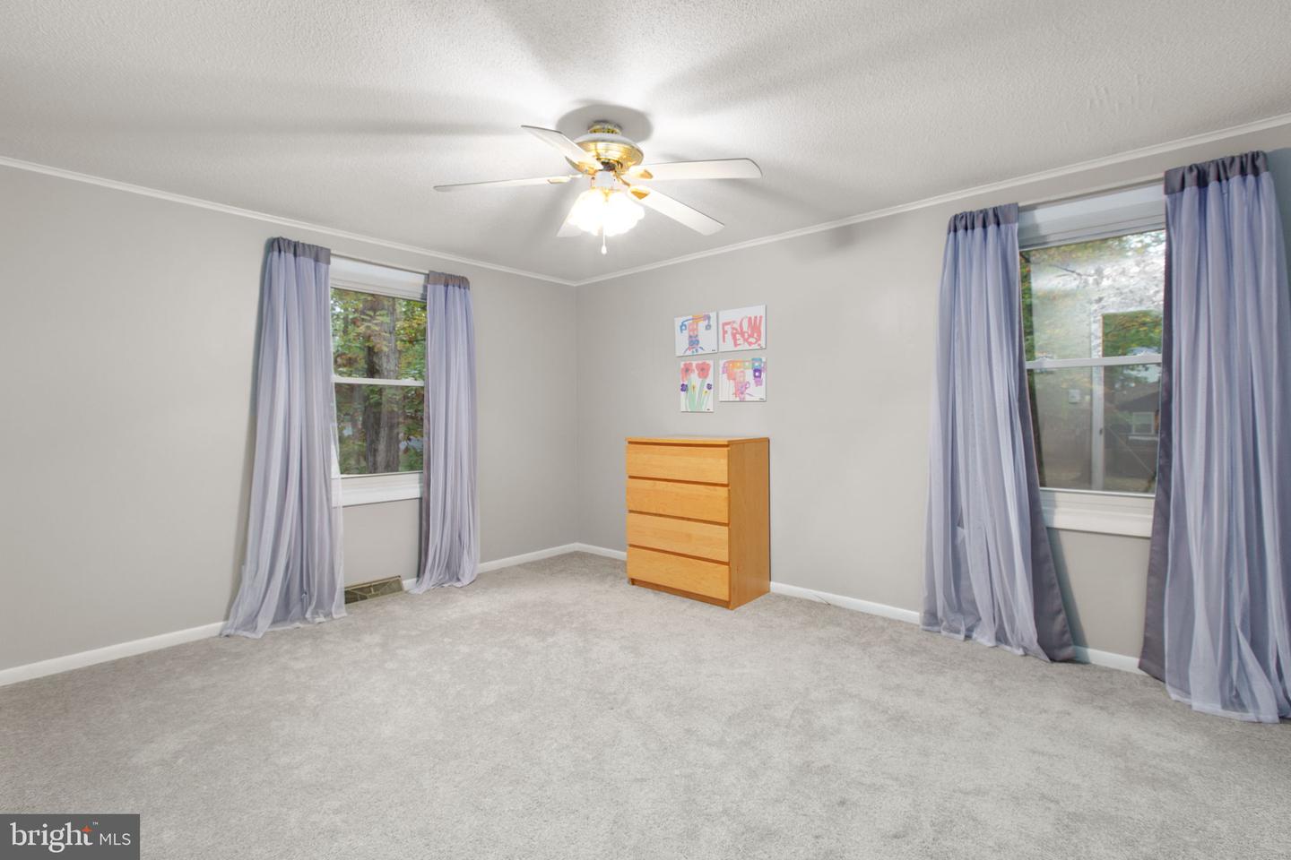 101 Silver Spring Dr Property Photo 32